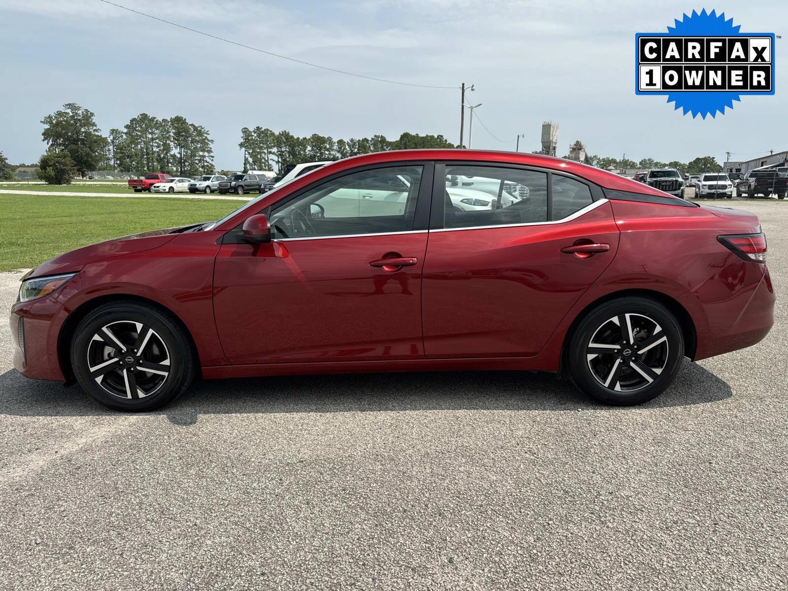 Used 2025 Nissan Sentra SV FWD image 6