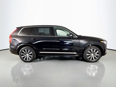 Certified 2025 Volvo XC90 B6 Plus image 8