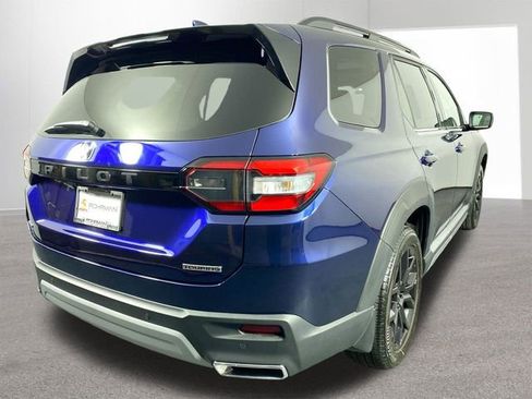 Used 2025 Honda Pilot Touring image 36