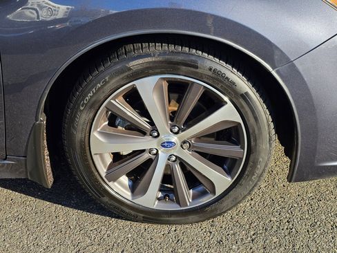 Used 2015 Subaru Legacy 3.6R Limited image 31