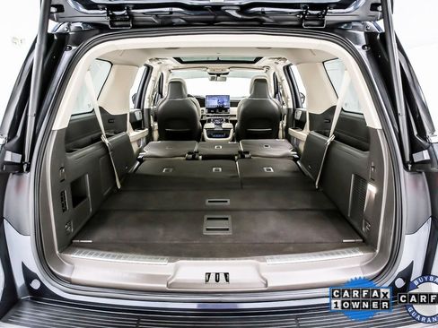 Used 2024 Lincoln Navigator L Reserve image 37