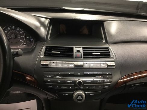 Used 2011 Honda Crosstour EX-L image 48