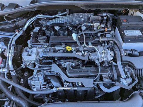Used 2025 Toyota Corolla Cross LE FWD image 22