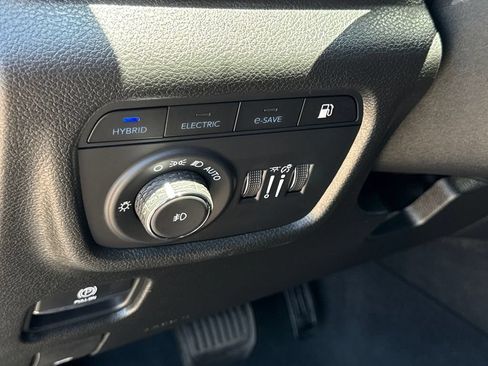 Certified 2023 Jeep Grand Cherokee 4WD 4xe image 27