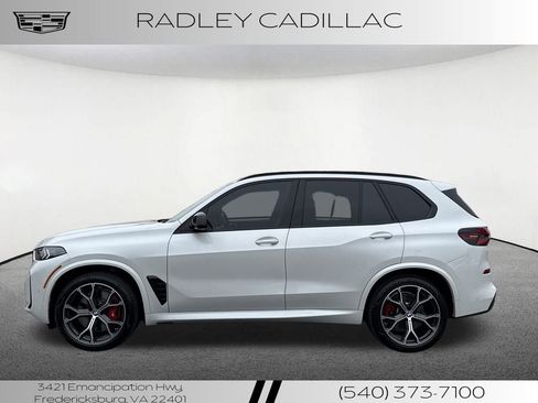 Used 2024 BMW X5 M60i image 2