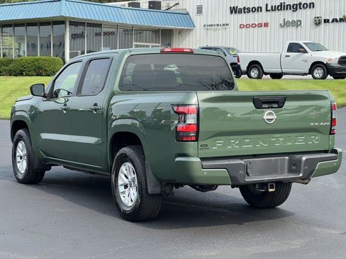Used 2024 Nissan Frontier SV w/ Technology Package AWD/4WD image 7