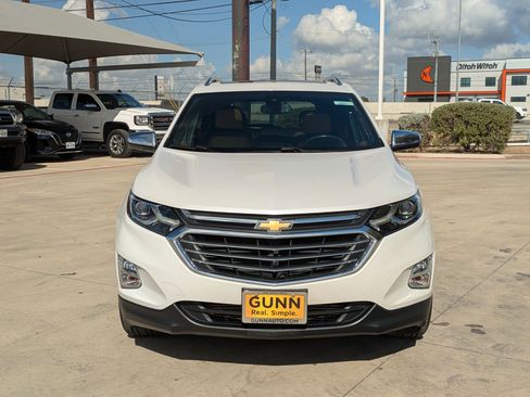 Used 2018 Chevrolet Equinox Premier image 8