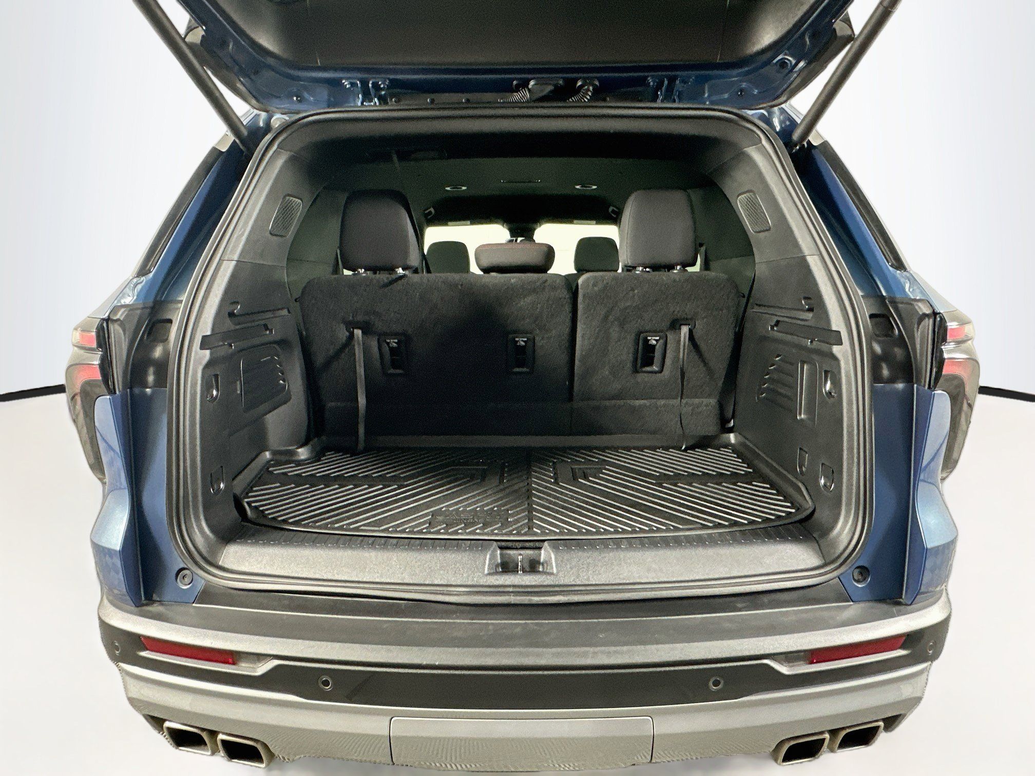 Used 2024 Chevrolet Traverse Z71 AWD/4WD image 30