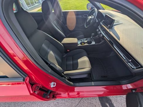 Used 2023 Honda Civic Sport image 3
