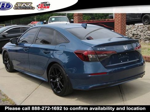 Used 2025 Honda Civic Sport image 5