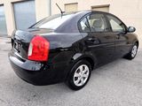 Used 2011 Hyundai Accent GLS w/ Premium Pkg 4 image 6