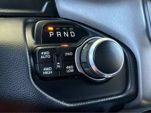 Used 2022 RAM 1500 Big Horn AWD/4WD image 20