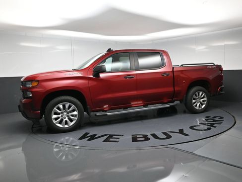 Used 2019 Chevrolet Silverado 1500 Custom w/ Custom Value Package AWD/4WD image 6