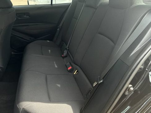 Used 2025 Toyota Corolla LE FWD image 10