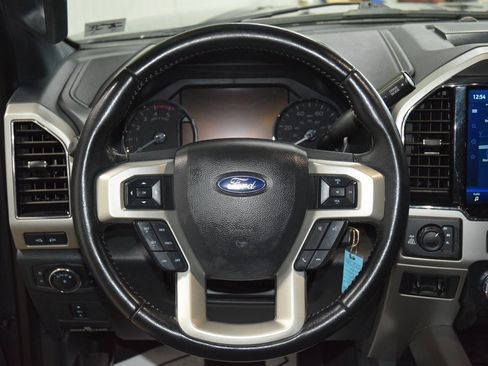 Used 2022 Ford F250 Lariat image 33