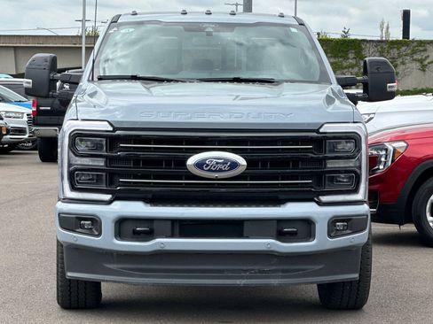 Used 2026 Ford F350 Platinum AWD/4WD image 9