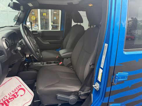 Certified 2016 Jeep Wrangler Unlimited Sport image 15