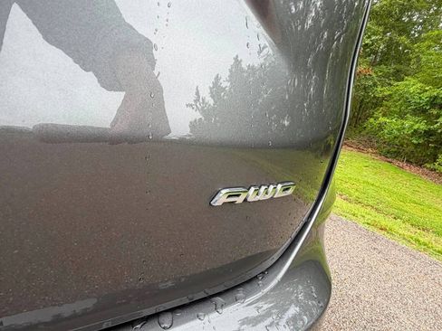 Used 2023 Ford Edge SEL AWD/4WD image 15