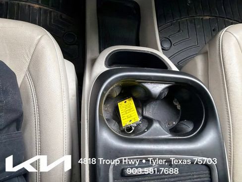 Used 2020 Chrysler Pacifica Touring-L Plus w/ Tire & Wheel Group FWD image 21