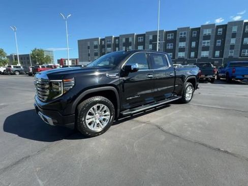 Used 2022 GMC Sierra 1500 Denali AWD/4WD image 4