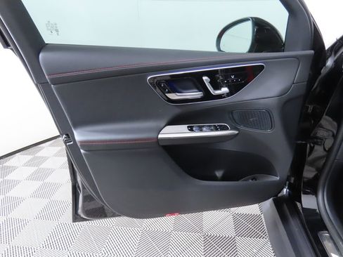 Certified 2025 Mercedes-Benz GLC 43 AMG 4MATIC image 24