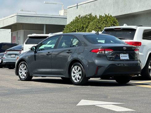 Used 2024 Toyota Corolla LE FWD image 3