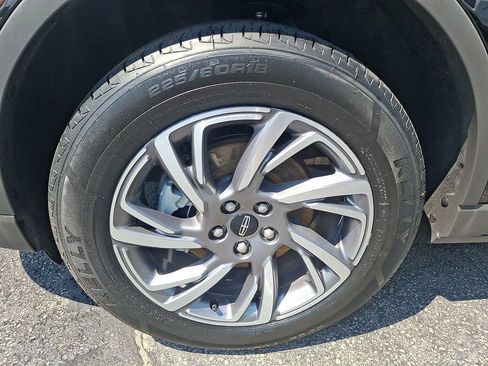 Used 2023 Lincoln Corsair AWD w/ Equipment Group 101A image 8