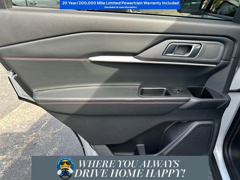 New 2026 Ford Explorer ST-Line w/ ST-Line Street Pack image 26