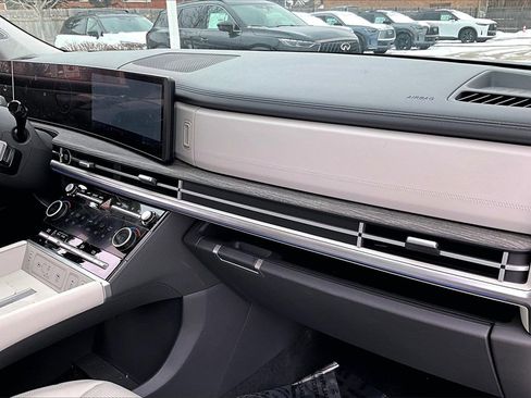 Used 2025 Hyundai Santa Fe Calligraphy image 25