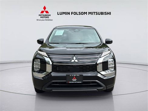 Used 2026 Mitsubishi Outlander ES FWD image 8