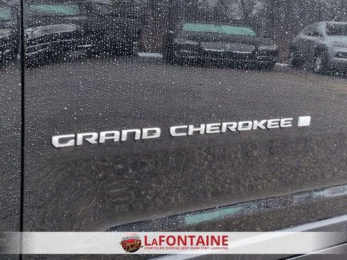 Certified 2024 Jeep Grand Cherokee L Limited w/ Luxury Tech Group II image 10