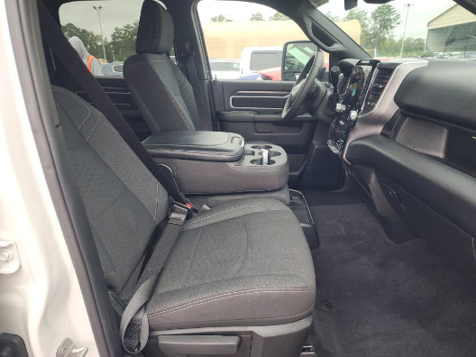 Used 2026 RAM 2500 Big Horn AWD/4WD image 3