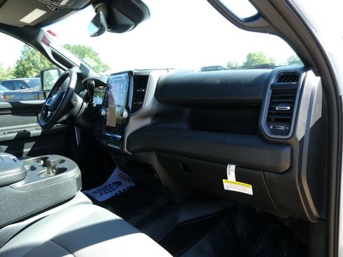 New 2026 RAM 4500 Tradesman AWD/4WD image 10