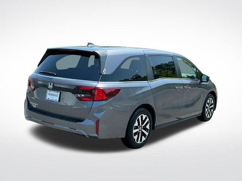 Used 2025 Honda Odyssey EX-L image 6