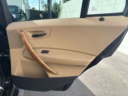 Used 2004 BMW X3 2.5i image 52