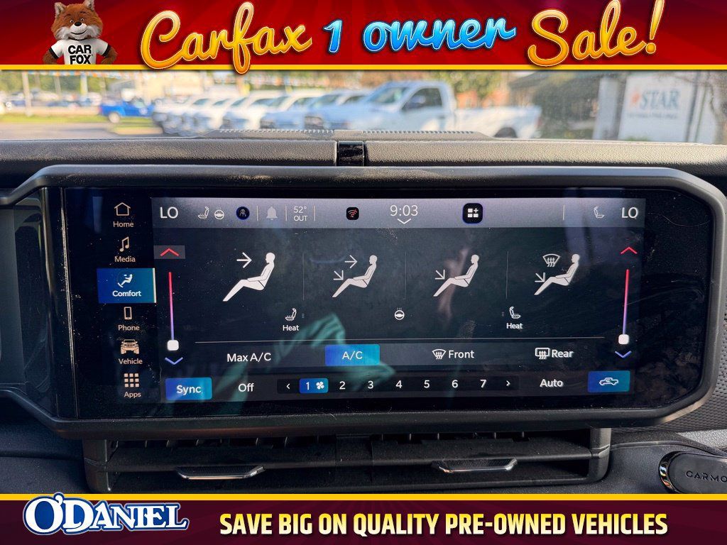 Used 2025 Jeep Gladiator Mojave w/ Convenience Group AWD/4WD image 9