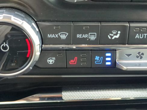 Used 2022 Ford F150 Platinum w/ Equipment Group 701A High AWD/4WD image 26