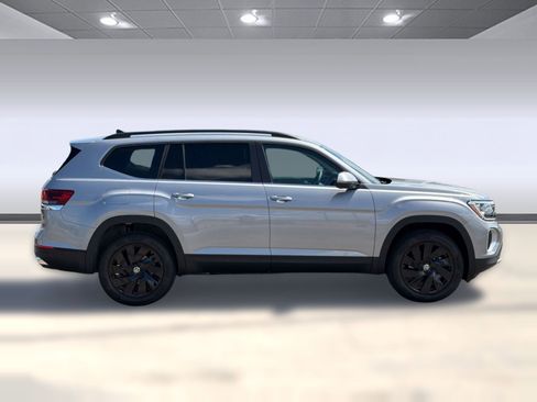 New 2026 Volkswagen Atlas SE AWD/4WD image 8