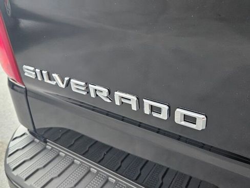 Used 2019 Chevrolet Silverado 1500 LT Trail Boss image 12