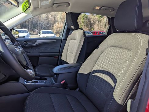 Used 2024 Ford Escape Active image 8