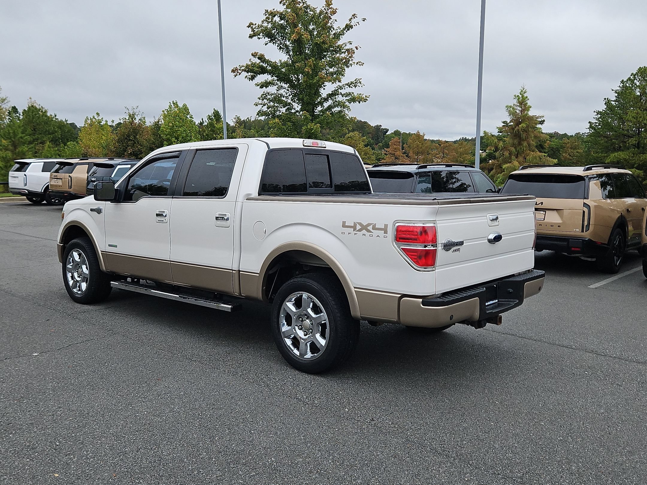 Used 2013 Ford F150 King Ranch w/ King Ranch Luxury Pkg AWD/4WD image 9
