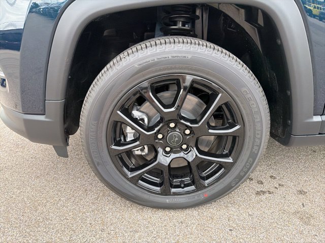 New 2026 Jeep Compass Latitude AWD/4WD image 4