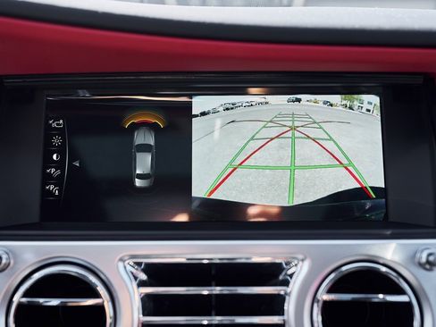 Used 2019 Rolls-Royce Ghost image 73