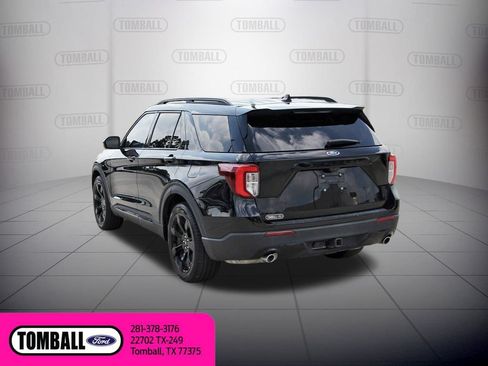 Used 2023 Ford Explorer ST-Line w/ Class IV Trailer Tow Package RWD image 5