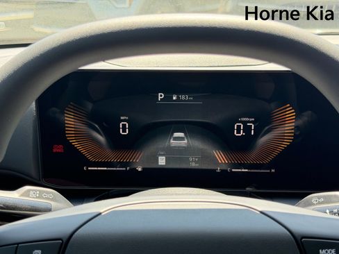 New 2026 Kia K4 FWD image 15