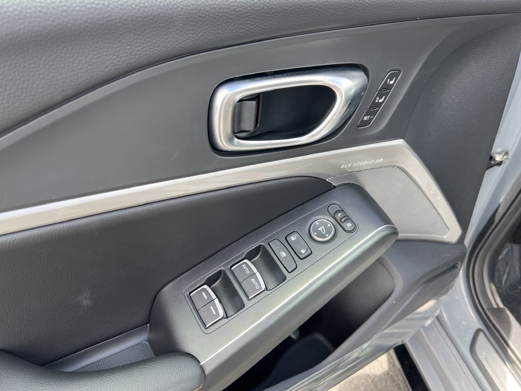 Used 2026 Acura Integra A-Spec w/ Technology Package FWD image 13