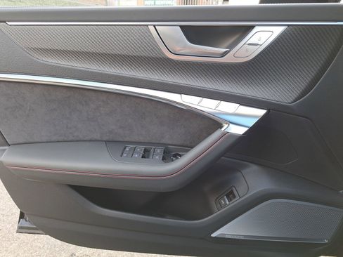 New 2025 Audi RS 7 Performance image 30