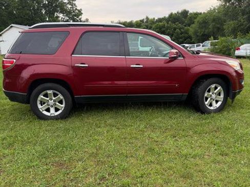 Used 2008 Saturn Outlook XR w/ Premium Trim Package image 7