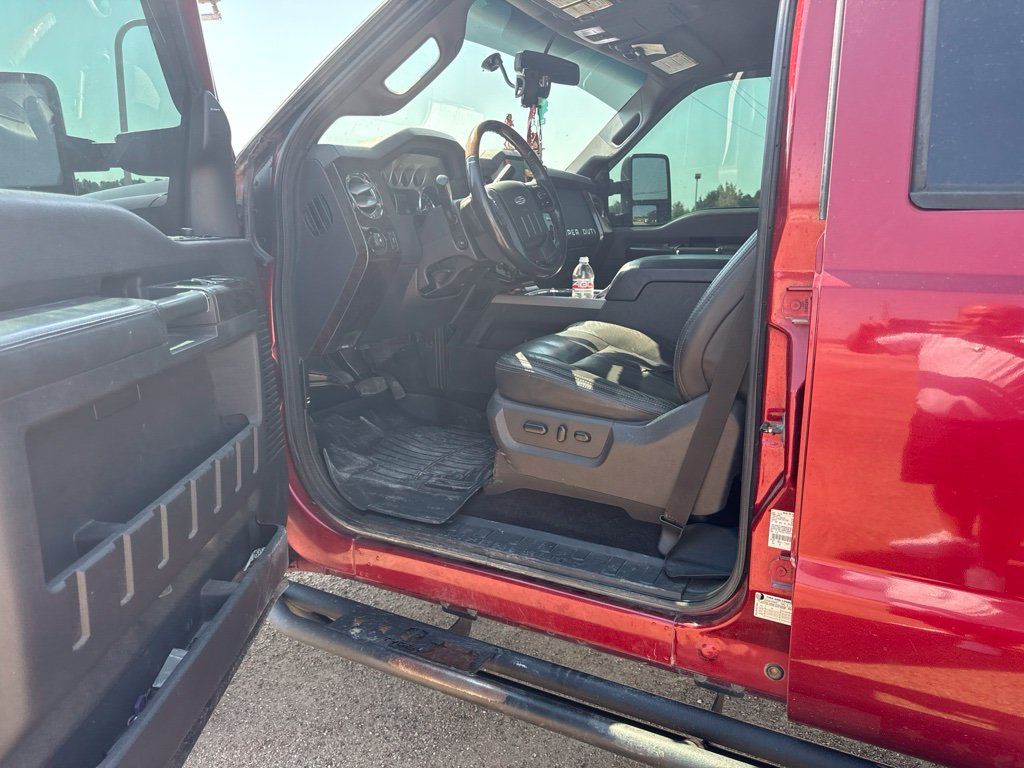 Used 2015 Ford F250 Platinum AWD/4WD image 7
