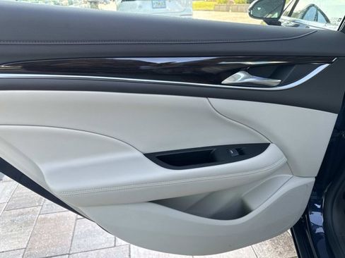 Used 2017 Buick LaCrosse Preferred image 16